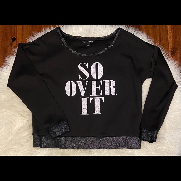 Women's Rock & Republic sweatshirt - Picture 1 of 2